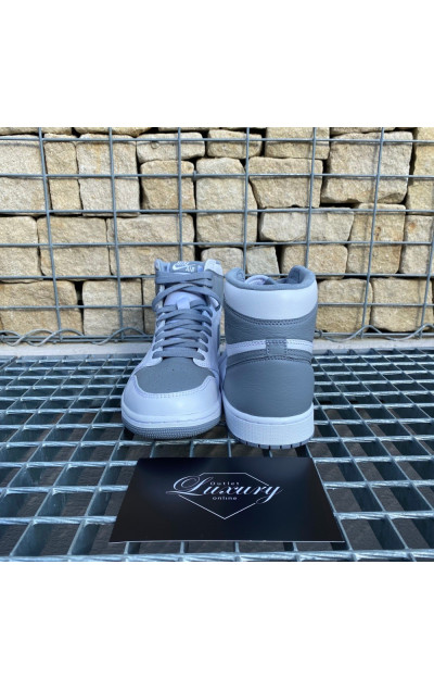 Air Jordan 1 High OG Stealth