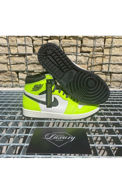 Air Jordan 1 Retro High OG Visionaire