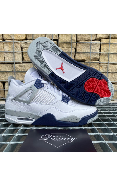Air Jordan 4 Retro Midnight Navy