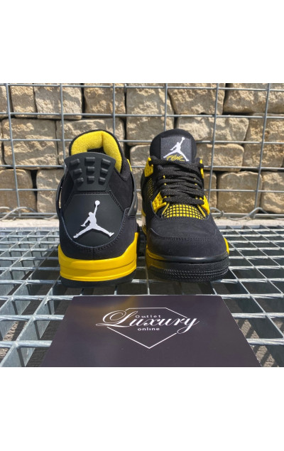 Air Jordan 4 Retro Thunder 2023