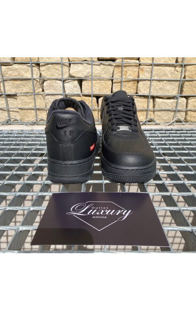 Air Force 1 x Supreme Black