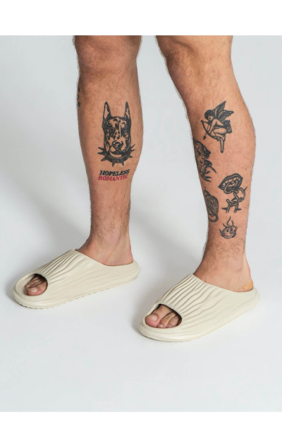 Gianni Kavanagh Beige Foam Sliders