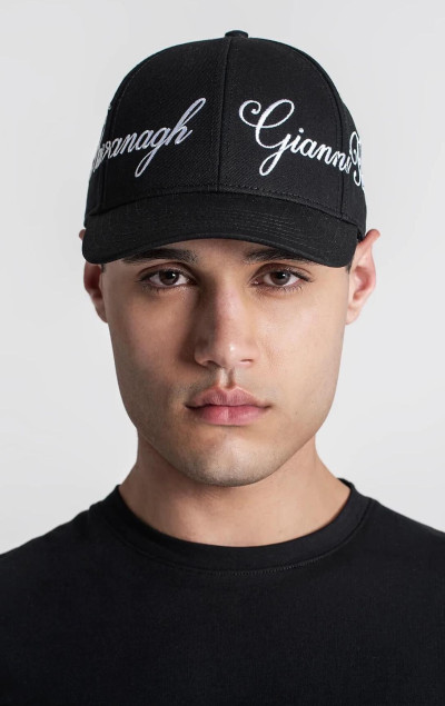 Gianni Kavanagh Čierna Šiltovka Identity