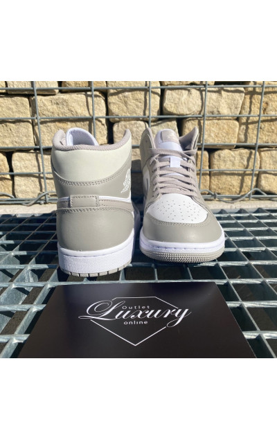 Air Jordan 1 Mid Linen