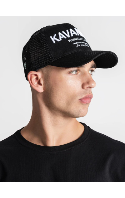 Gianni Kavanagh Schwarze Cap Club